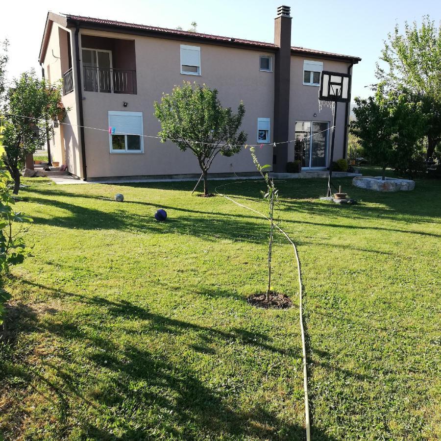 Apartmani Emma Kotor Buitenkant foto