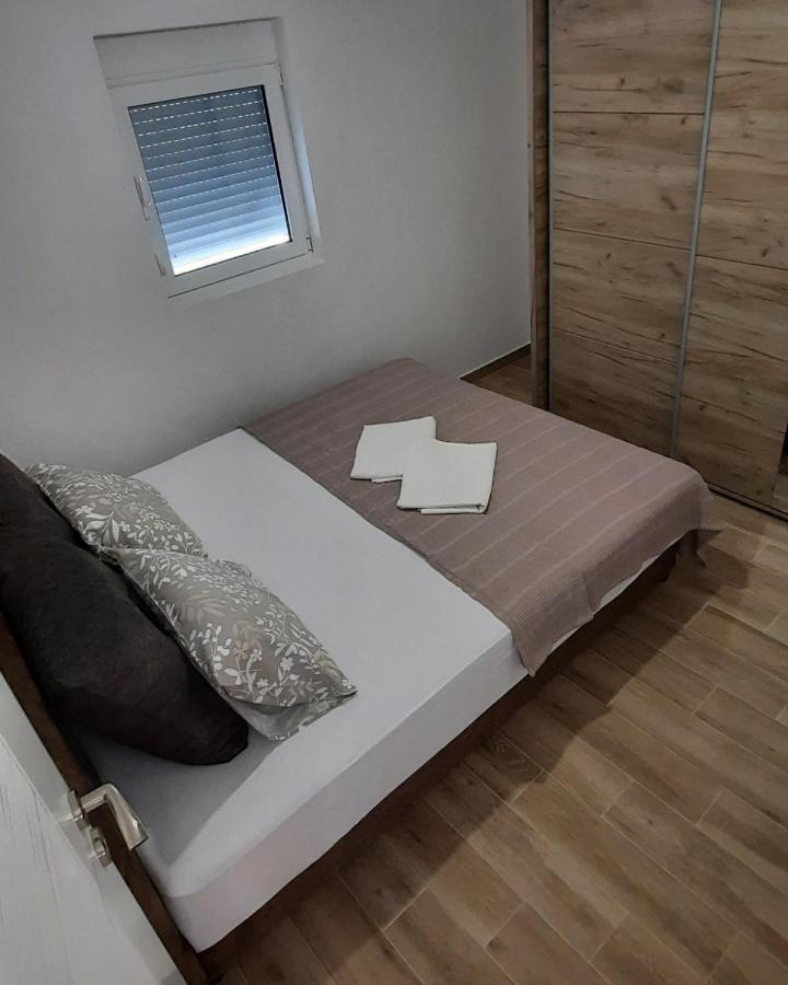 Apartmani Emma Kotor Buitenkant foto
