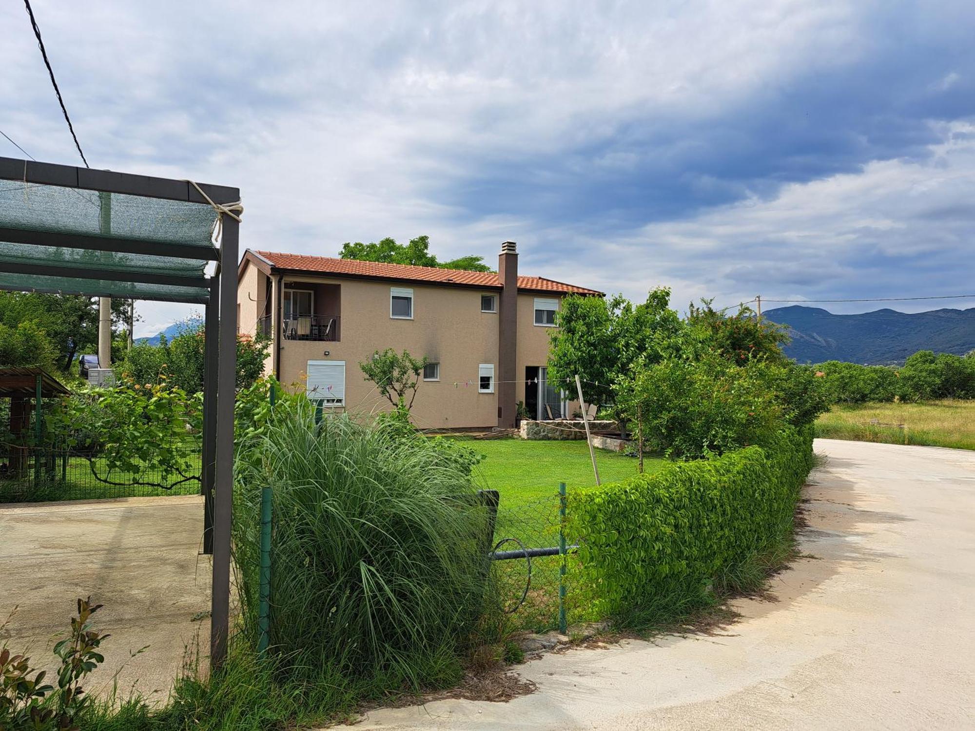 Apartmani Emma Kotor Buitenkant foto